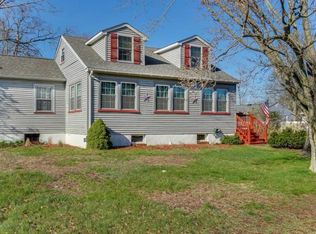 67 Chestnut St, Beachwood, NJ