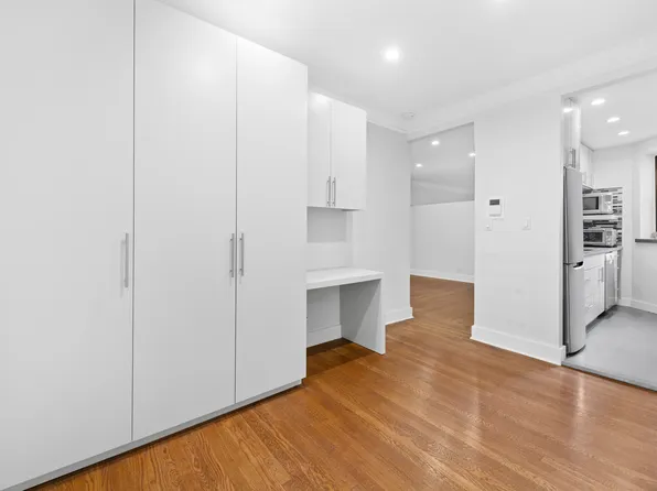 29 West 65th Street image 1 of 8