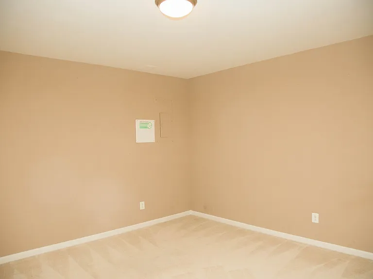 1400 Timberwood Blvd — Photo 4
