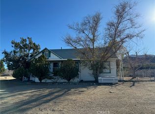 9432 Mountain Rd, Pinon Hills, CA 92372