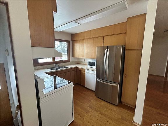 2nd image of 1510 97th St