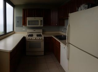6700 S South Shore Dr APT 3D, Chicago, IL 60649
