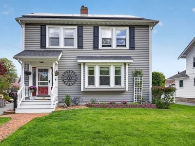 11 Clifton Ave, Beverly, MA, 01915