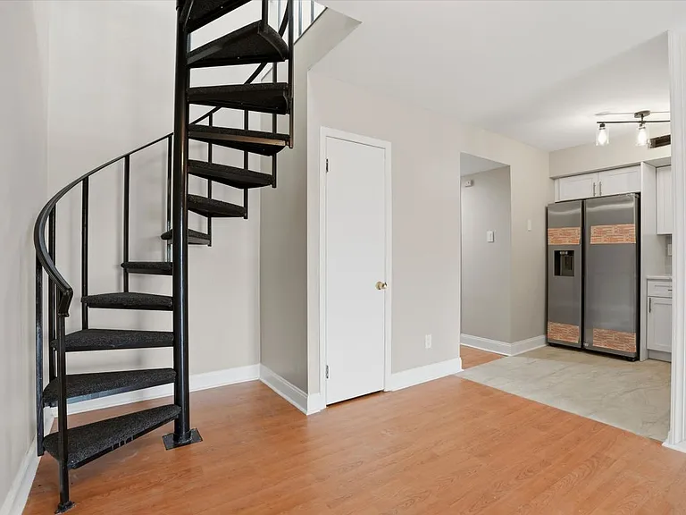 7750 Rockwell Ave — Photo 6