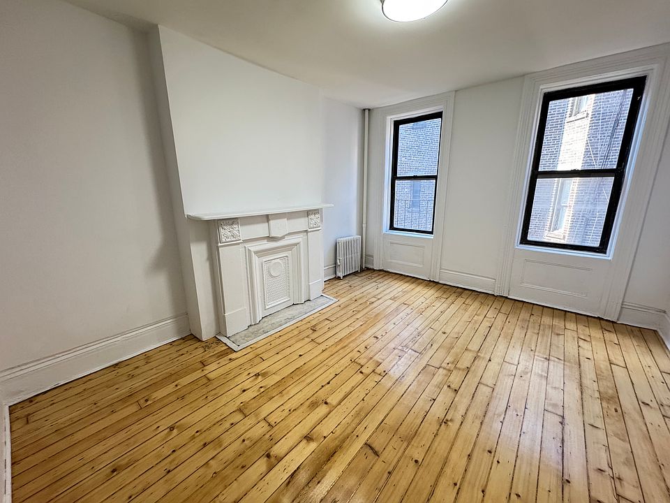 1st image of 693 10th Ave APT 4RS
