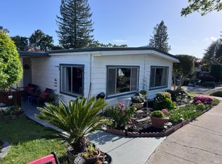 63 Oakcreek Court, Santa Rosa, CA 95409