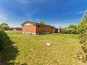 3rd image of 274 Westland Dr