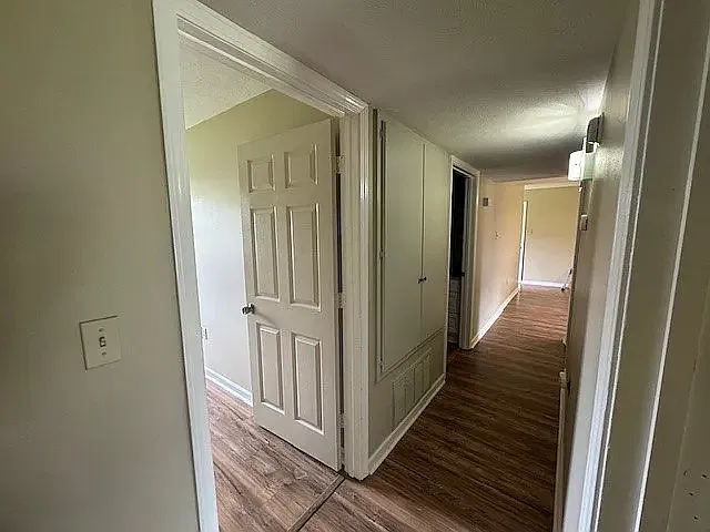 3 bed, 1008 sqft, $1,400 — Photo 4