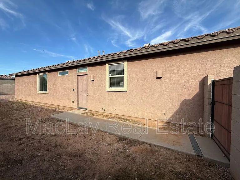 2372 E Dust Devil Dr — Photo 28