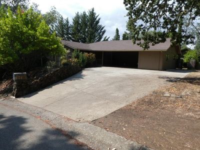 310 SE Terrace Dr, Roseburg, OR, 97470