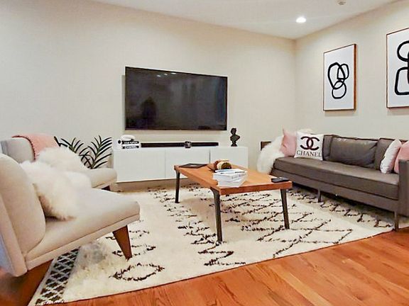 5th image of 3045 Paris Ave APT 302