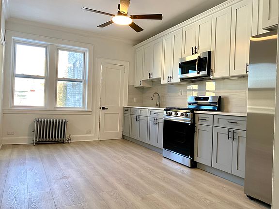 4th image of 55 Spring St #1