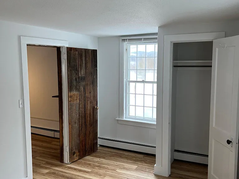 77 Pleasant St #3 — Photo 6