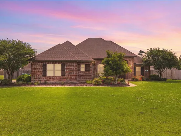 522 Jewell Ln, Lake Charles, LA 70611
