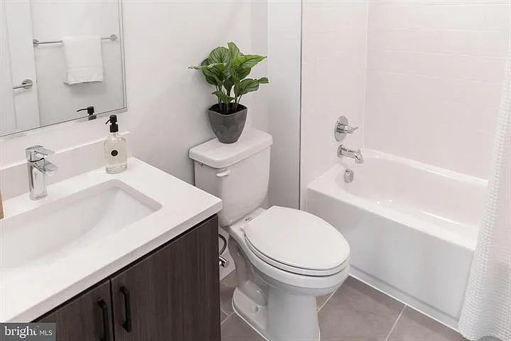 5230 Georgia Ave NW #203 — Photo 12