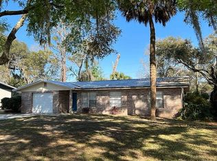 231 Holly Ln, Palatka, FL 32177