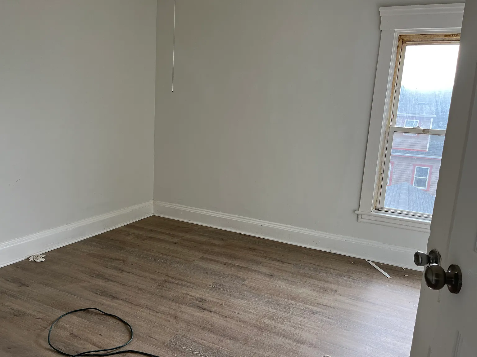 2 bed, 1000 sqft, $1,550 — Photo 2