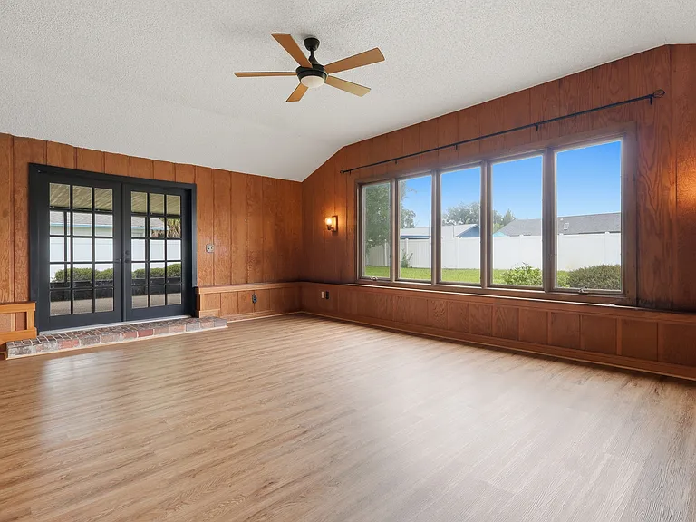 14505 Farm Hills Pl — Photo 15