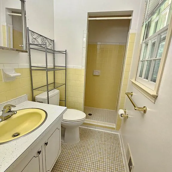 5683 Ravenel Ln — Photo 11