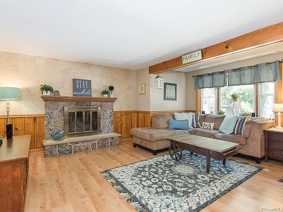 Living room with gas log fireplace