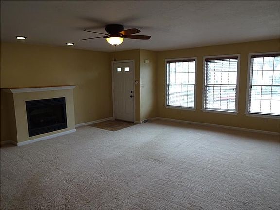 2nd image of 135 Odinwood Ct