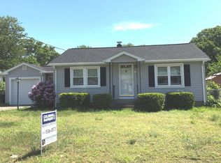 95 Laramee St, Chicopee, MA 01020