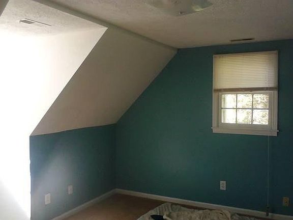 Upstairs Front Bedroom