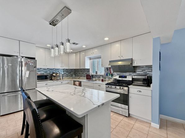 (undisclosed Address)