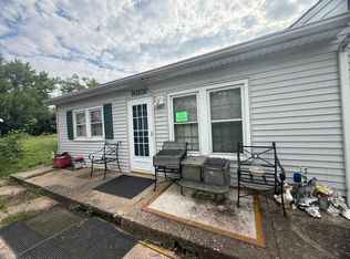 1507 Chestnut St, Pekin, IL 61554