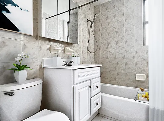 Rented by Vector New York, LLC | media 5