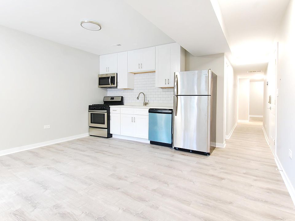 1st image of 1621 W Warren Blvd #G