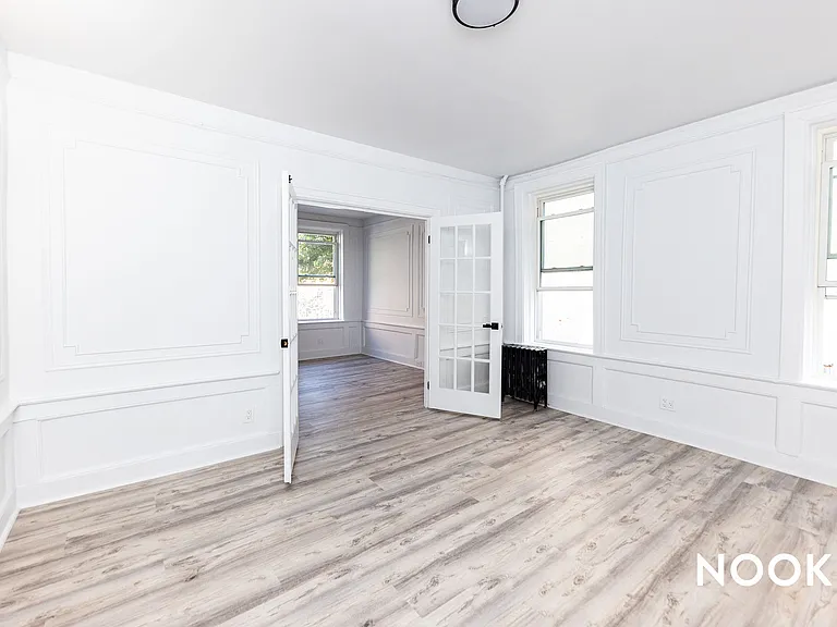 329 Woodbine St #1F — Photo 1