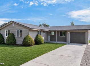 5698 Moses St, Chubbuck, ID 83202