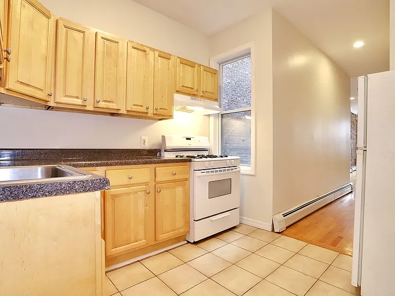 273 Webster Ave #4 — Photo 6