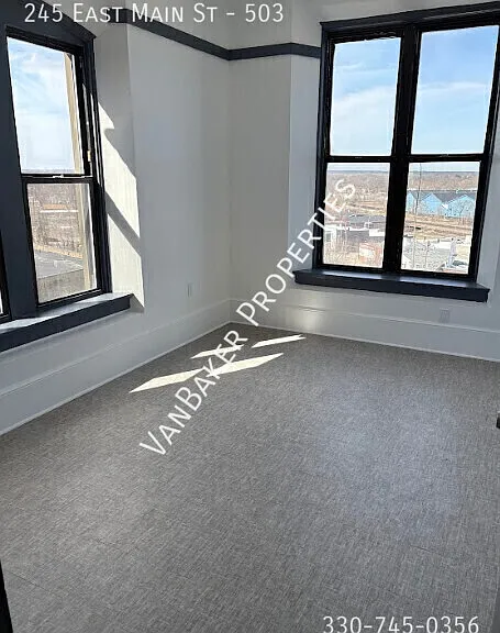 245 E Main St #503 — Photo 11