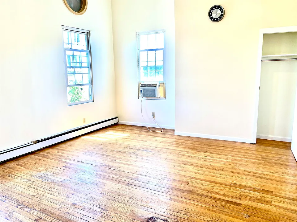 325 Central Ave #3