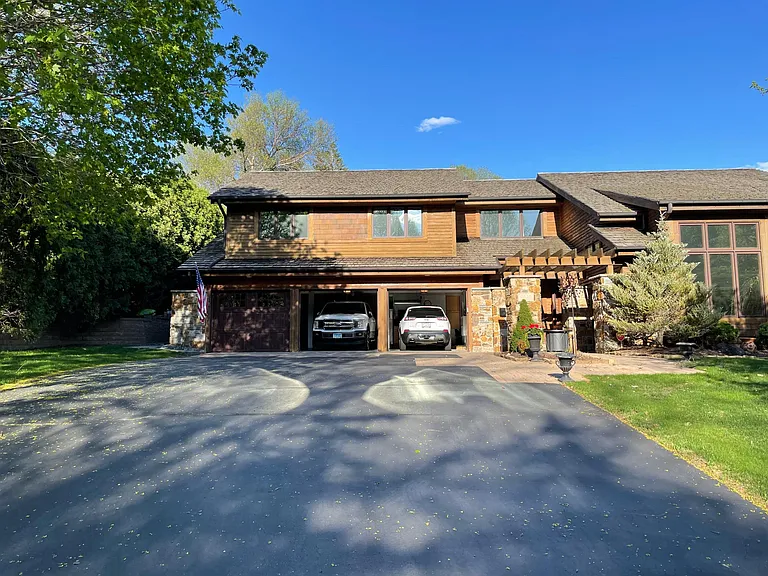 9635 Bennett Pl — Photo 2