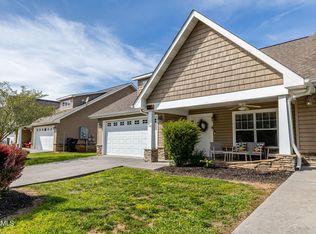 340 Meriwether Way, Pigeon Forge, TN 37863