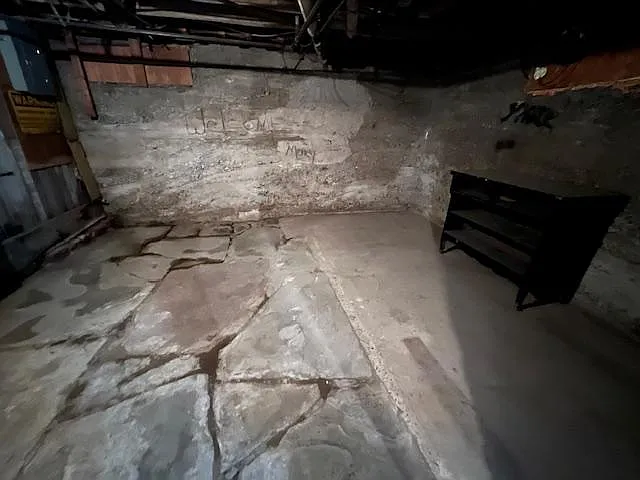 305 Poplar St #1 — Photo 12