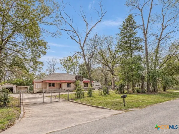 24786 Pecan Dr, New Caney, TX 77357