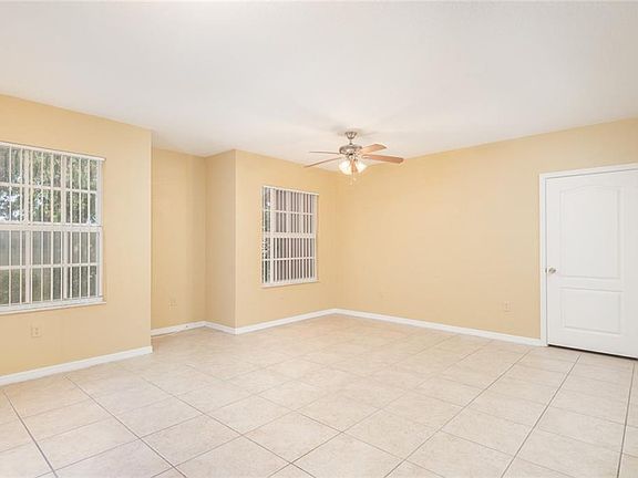2nd image of 150 SW Peacock Blvd APT 26-104