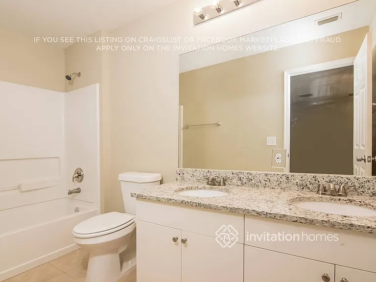 10014 Ancona St — Photo 15