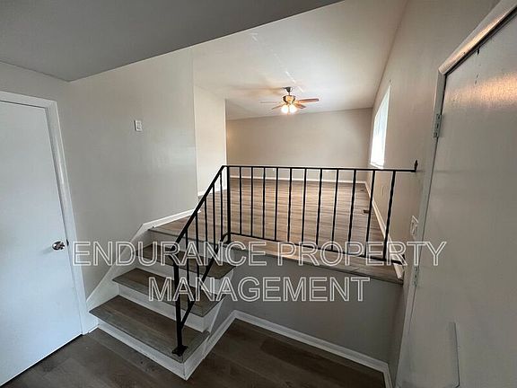 4th image of 5049 Coulson Dr