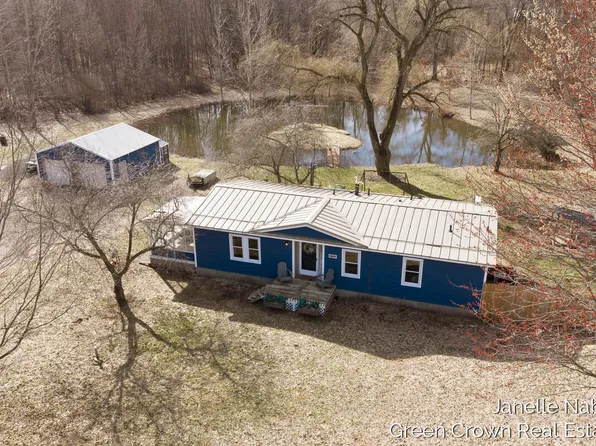 2982 136th Ave, Hopkins, MI 49328