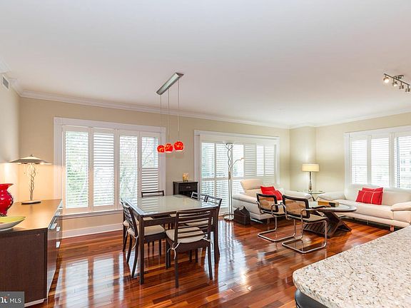 2nd image of 5 Park Pl APT 506