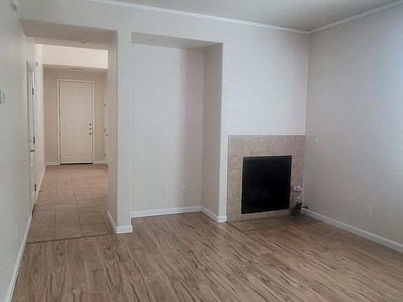 4th image of 131 Cinema St