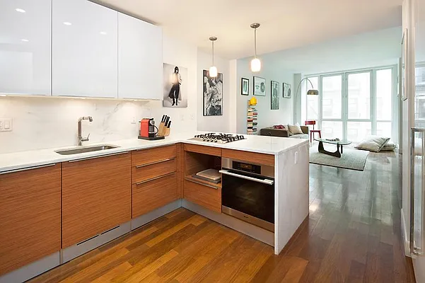 Sold by Town Residential | media 8
