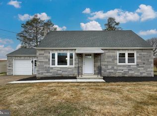 134 Elmwood Rd, Lancaster, PA 17602