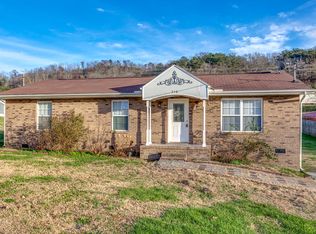 210 Harris St, Clinton, TN 37716