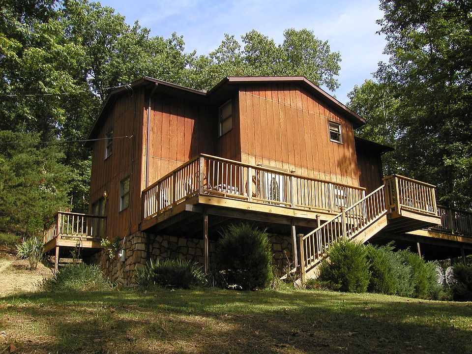 1st image of 2210 Tate Dr